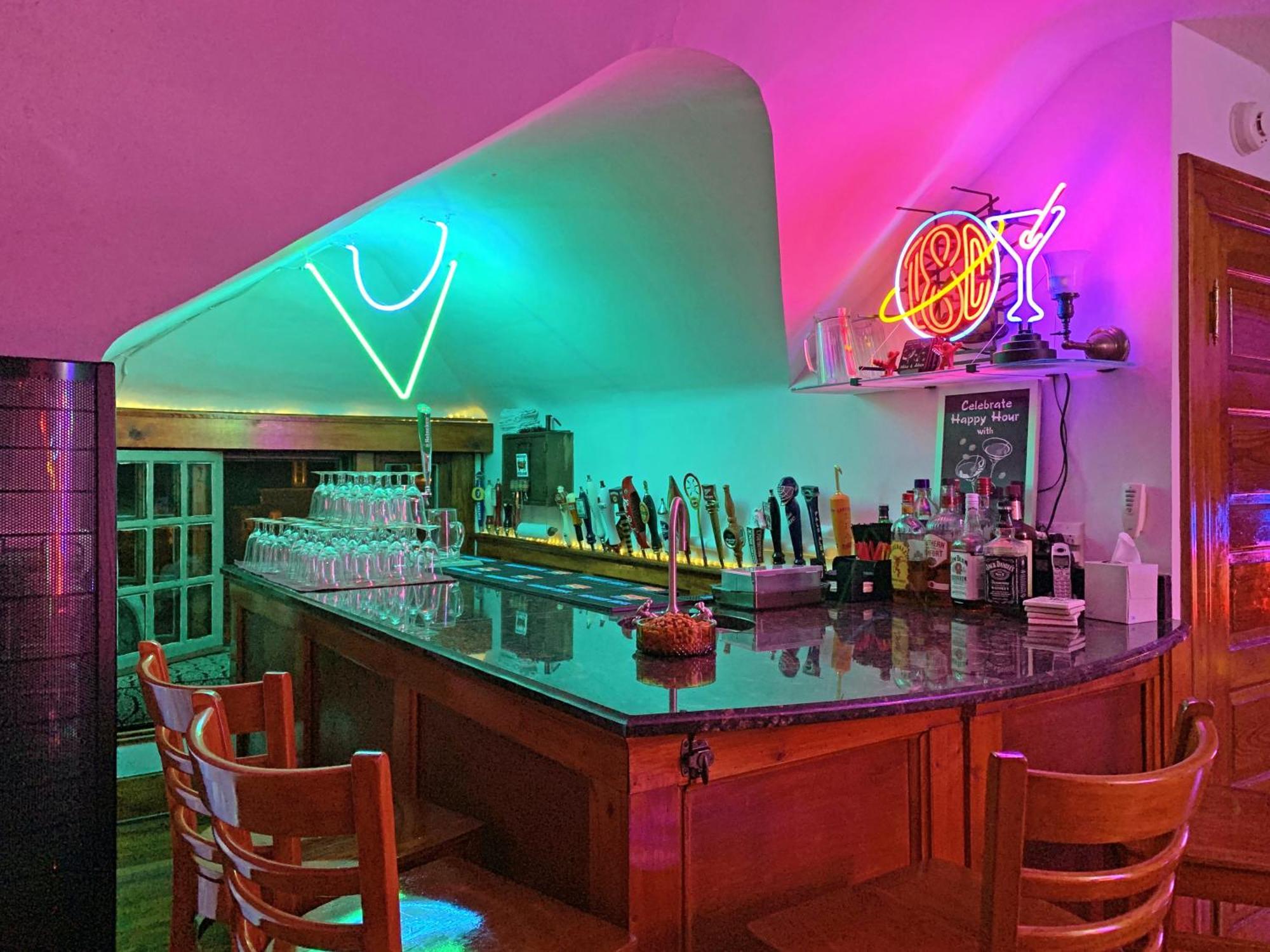 Mike & Allen'S Place On The Park_3 コロンバス エクステリア 写真